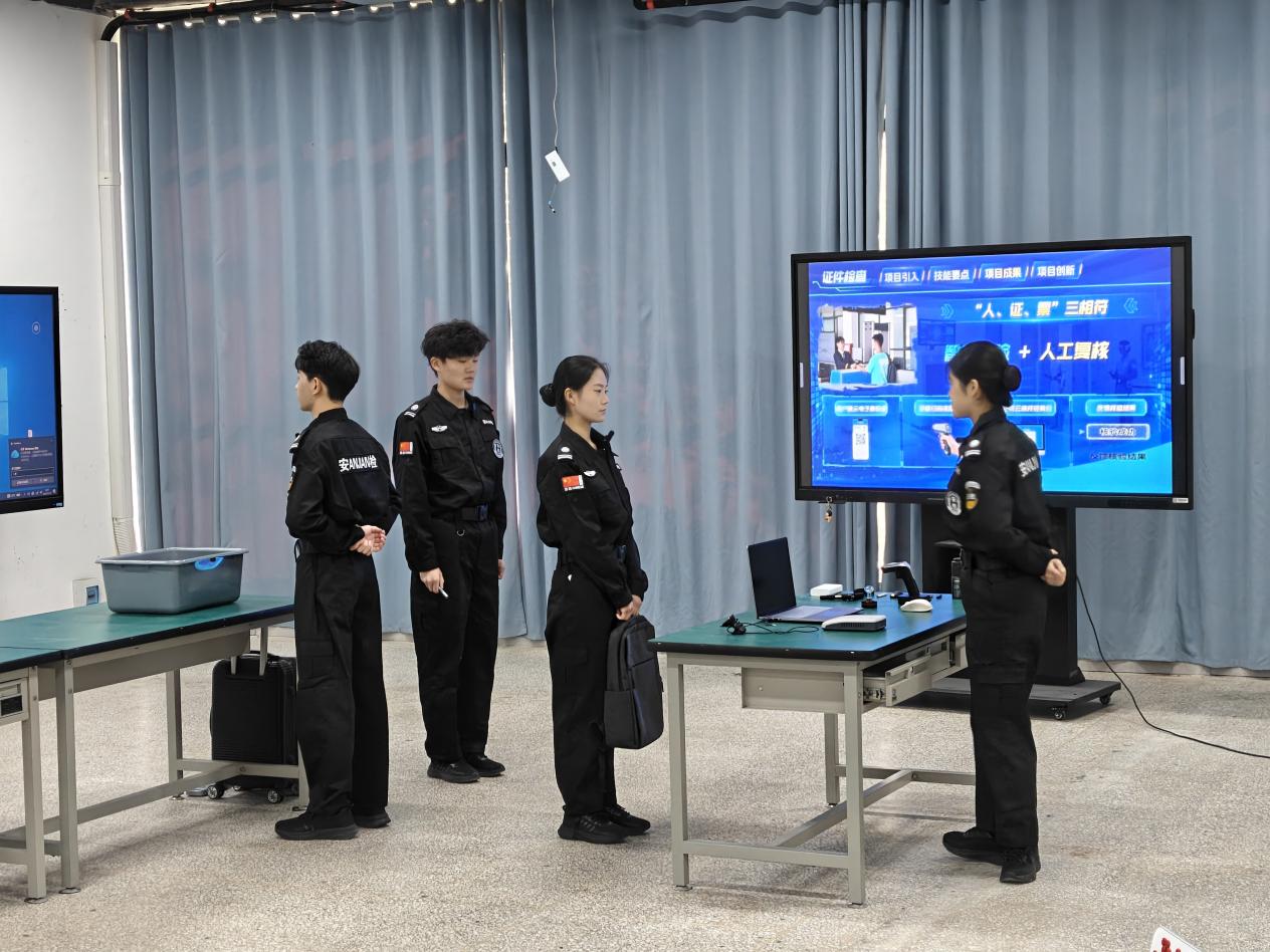 图片3.jpg 图片3.jpg