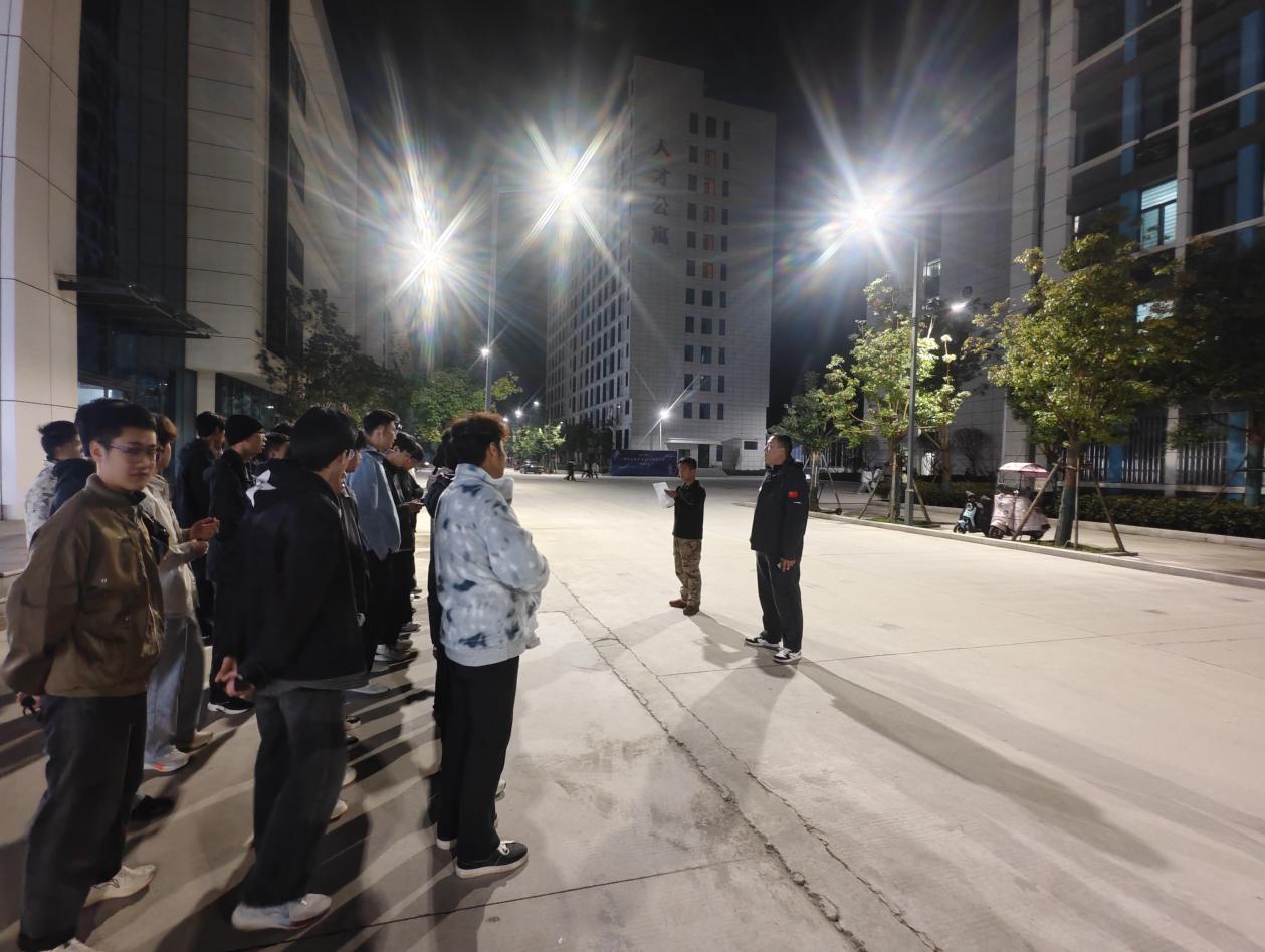 图片10.jpg 图片10.jpg