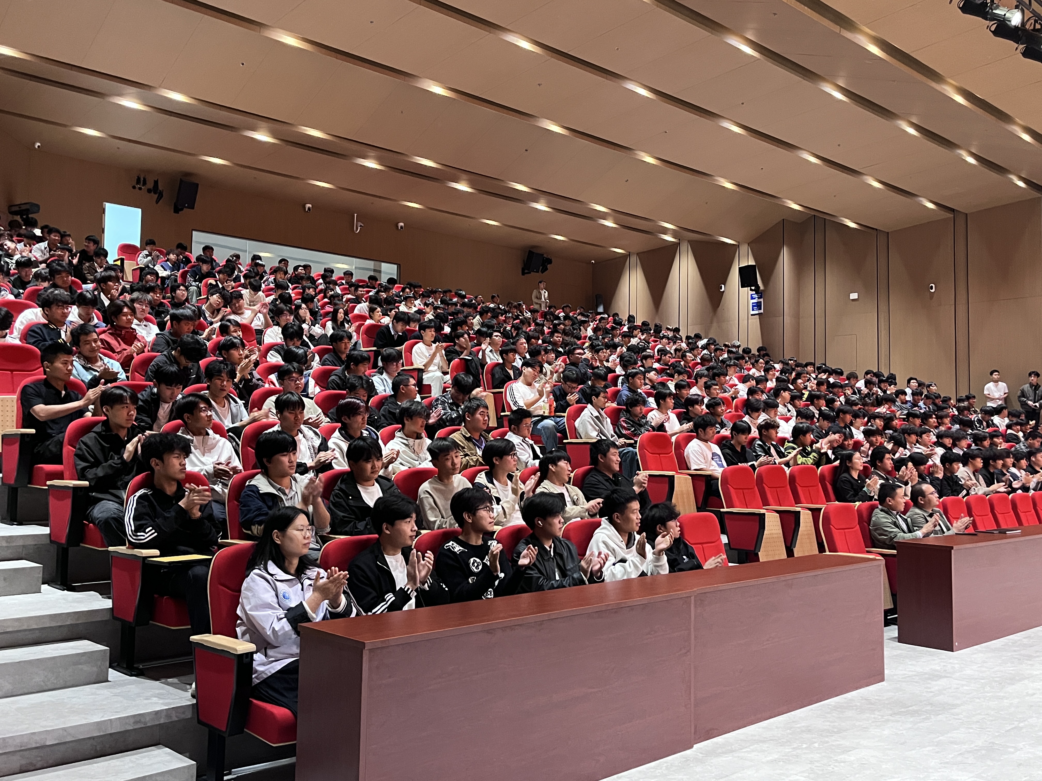图片8.jpg